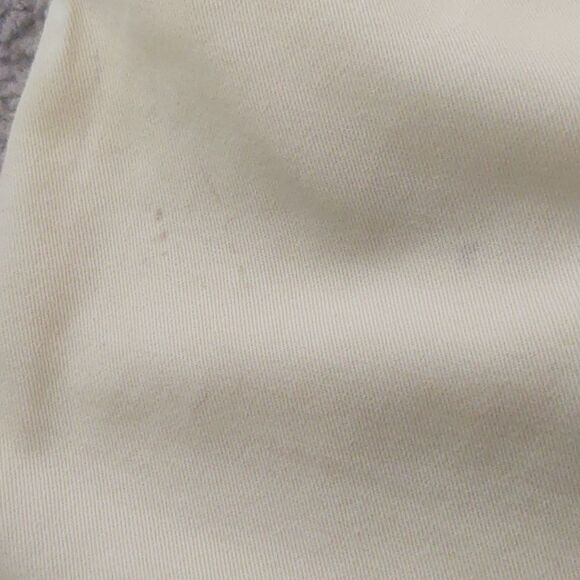 Chaps Pleated Men's Yellow Chino Shorts Size 38 PRE-OWNED - Picture 5 of 5